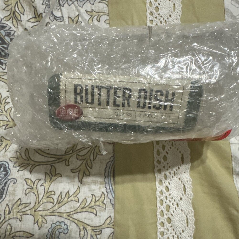 Tablecraft H124 Clear Glass Butter Dish - Pack of 2